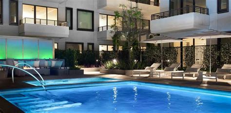 luxury apartments river oaks houston.